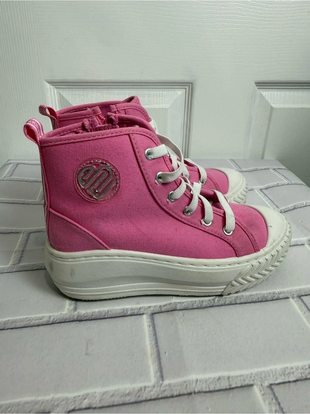 Justice Sport Girls Pink High Top Sneakers Platform Shoes Size 2